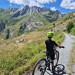 Du Valsorey * Bourg-Saint-Pierre
